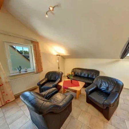 Meeresstrand, App 4 *